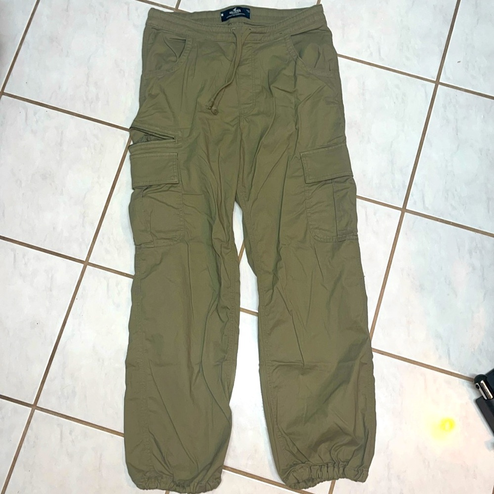 NEW Hollister men’s cargo pants